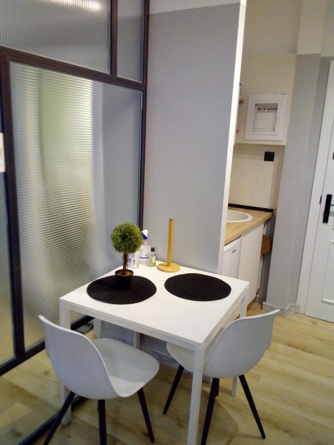Agias Sofias Square Stunning Suite سالونيك المظهر الخارجي الصورة